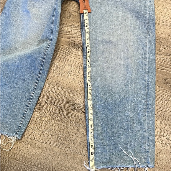 Madewell Light Blue Cropped Jeans with Frayed Hem Size 27 - Picture 7 of 7